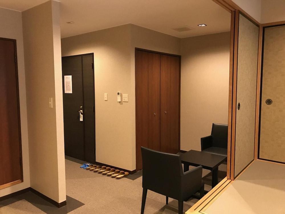 Kikunoya Hotell Hatsukaichi Exteriör bild
