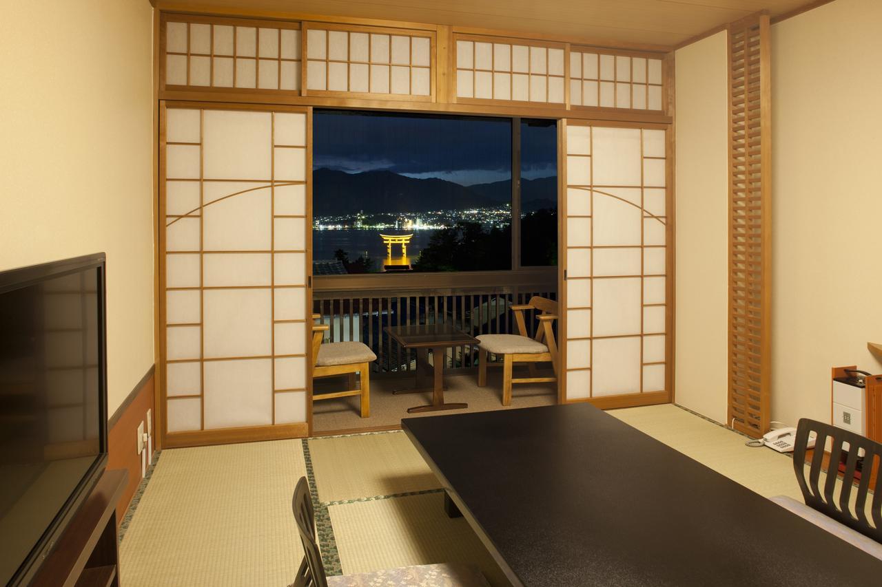 Kikunoya Hotell Hatsukaichi Exteriör bild