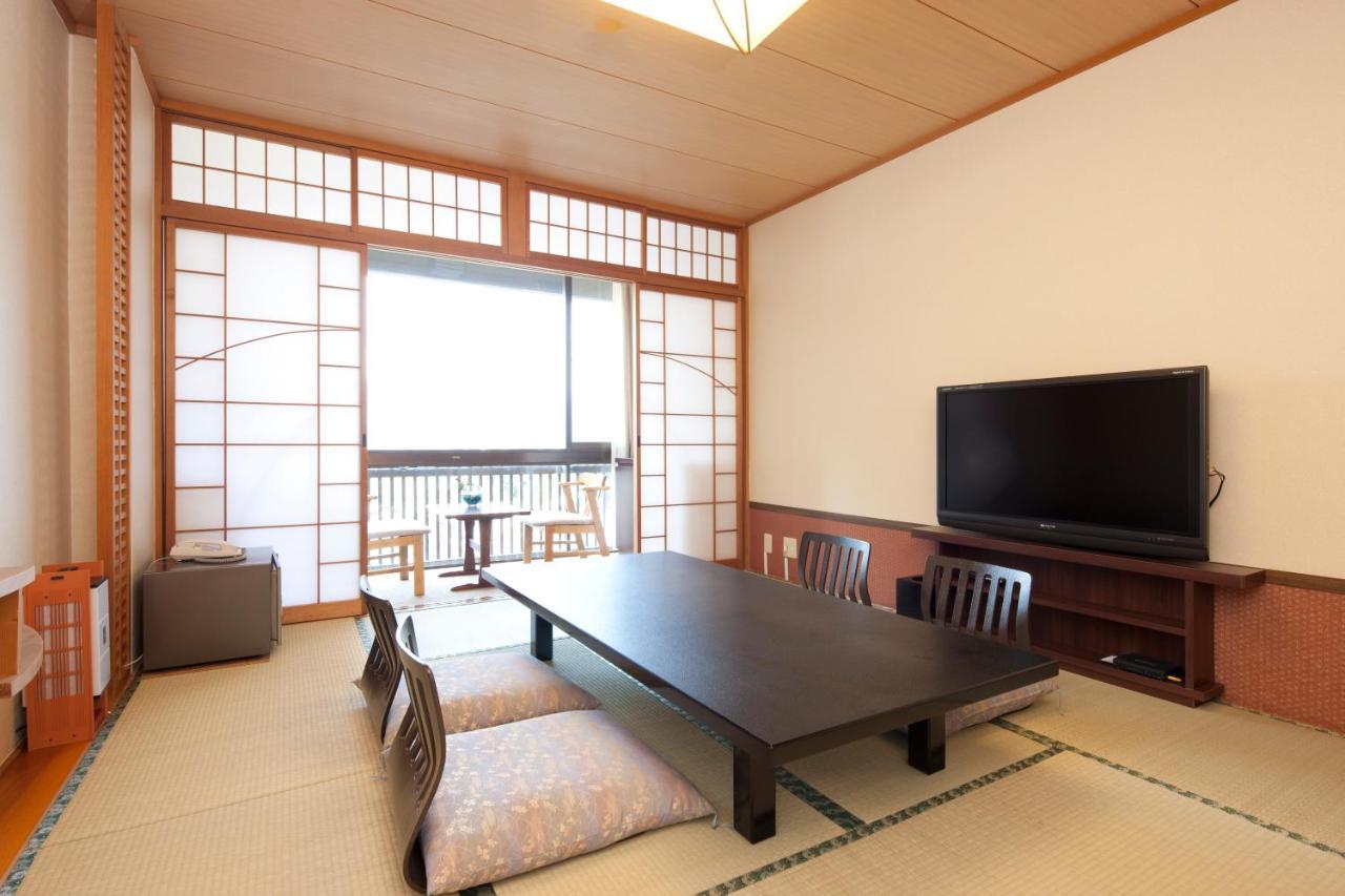 Kikunoya Hotell Hatsukaichi Exteriör bild