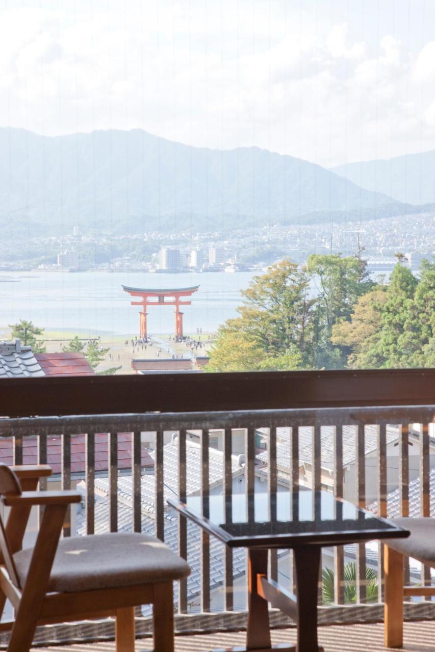 Kikunoya Hotell Hatsukaichi Exteriör bild